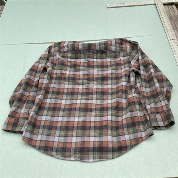 Pendleton long sleeve button up flannel shirt - Picture 7 of 9